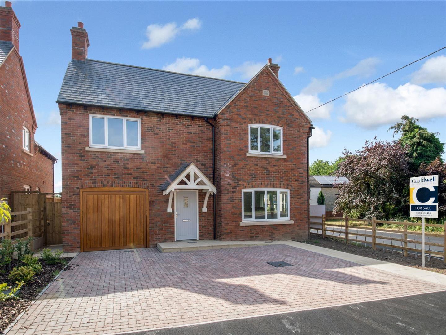 4 bed property in Hartwell Road, Hanslope